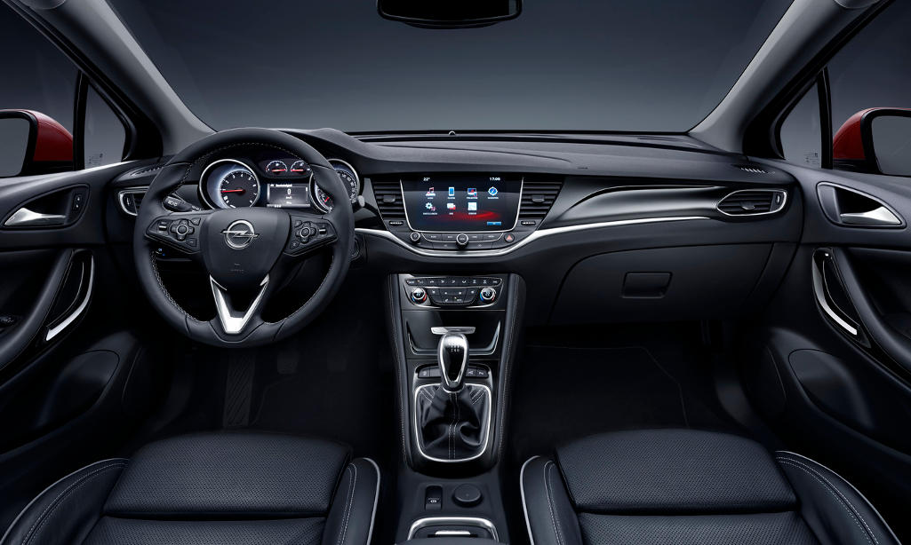салон Opel Astra 2016