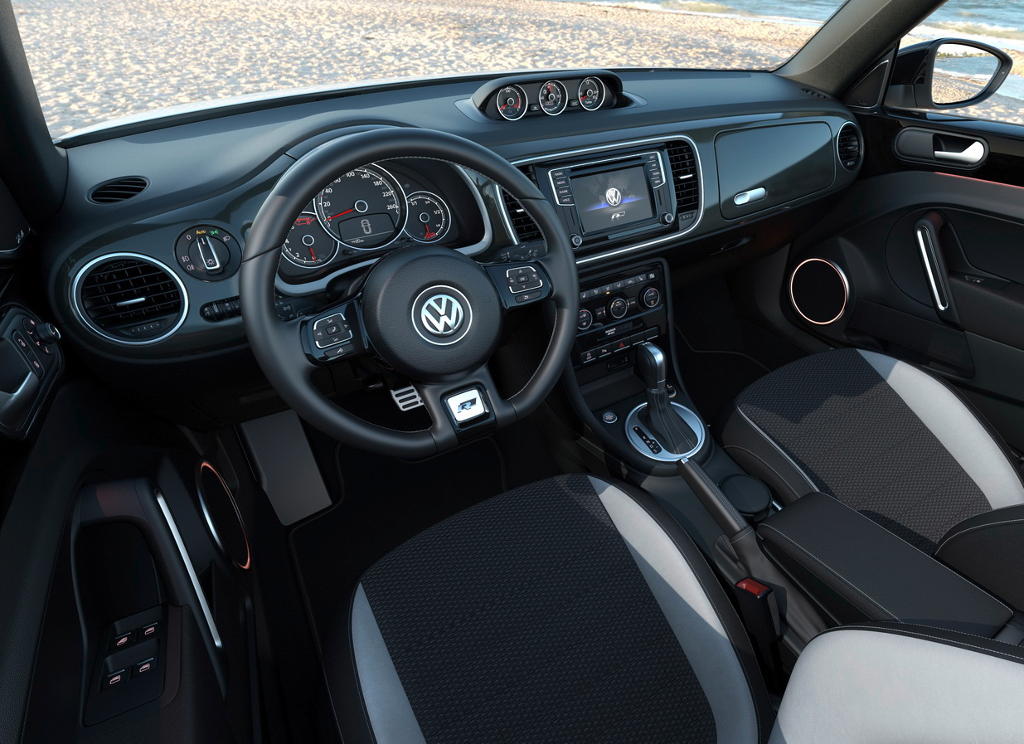салон Volkswagen Beetle «Жук» 2016–2017