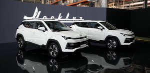 Новые "Москвич 3" будут работать в такси