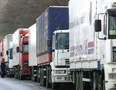 Зимой грузовикам могут запретить ездить на летней резине