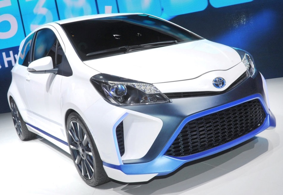 концепт Toyota Yaris Hybrid-R 2013