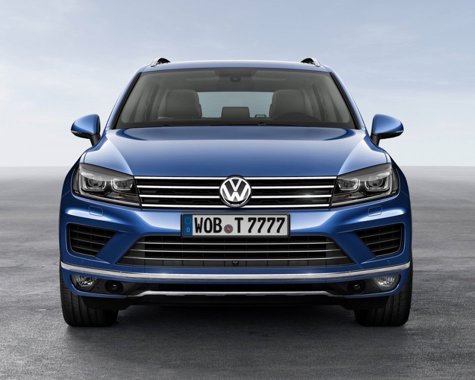 фото Volkswagen Touareg 2015 года