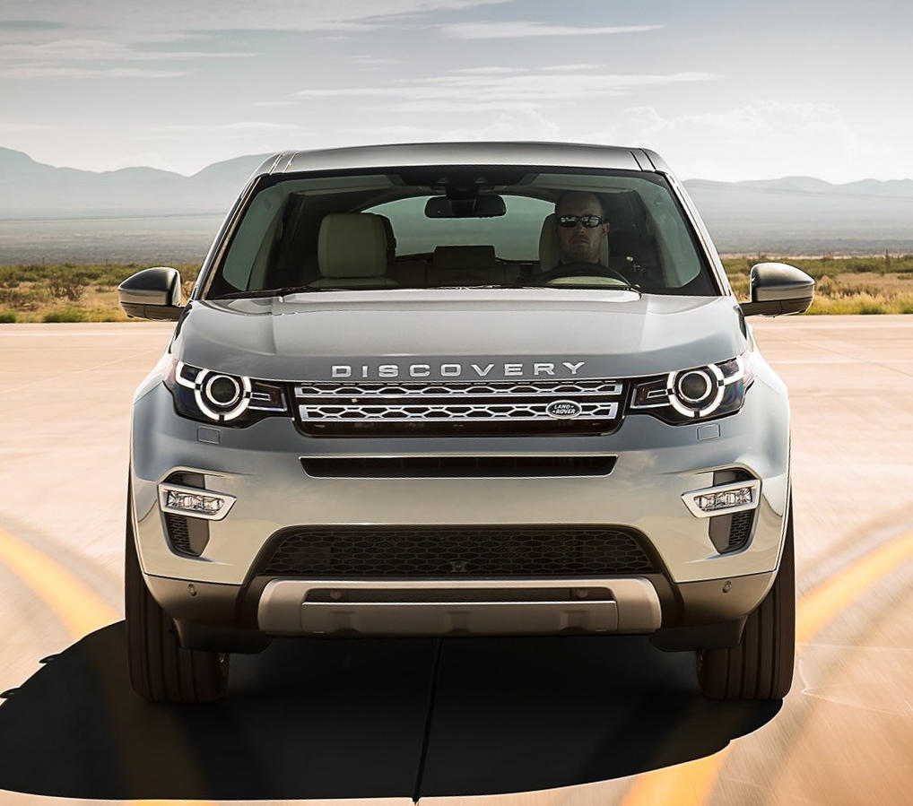 фото Land Rover Discovery Sport 2015 года