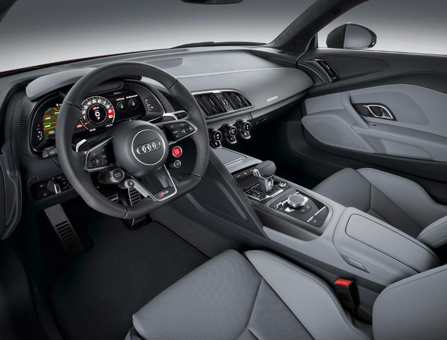 салон Audi R8 2016