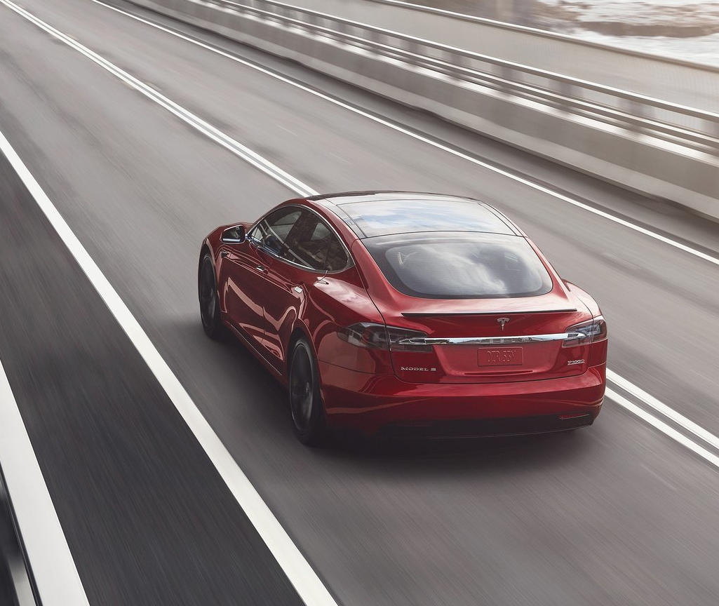 Tesla Model S Plaid 2022 рекорд
