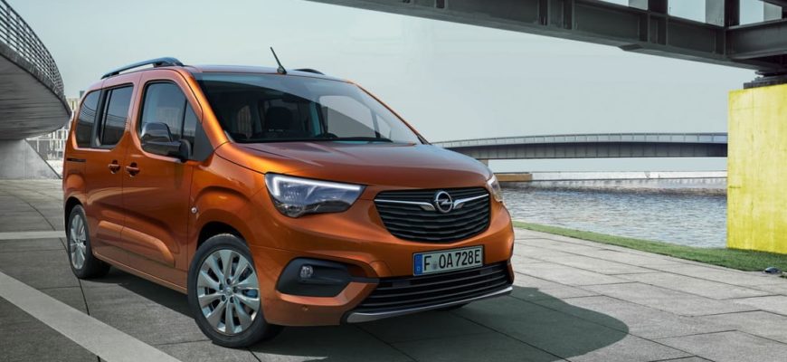 фото Opel Combo-e Life 2022 в России