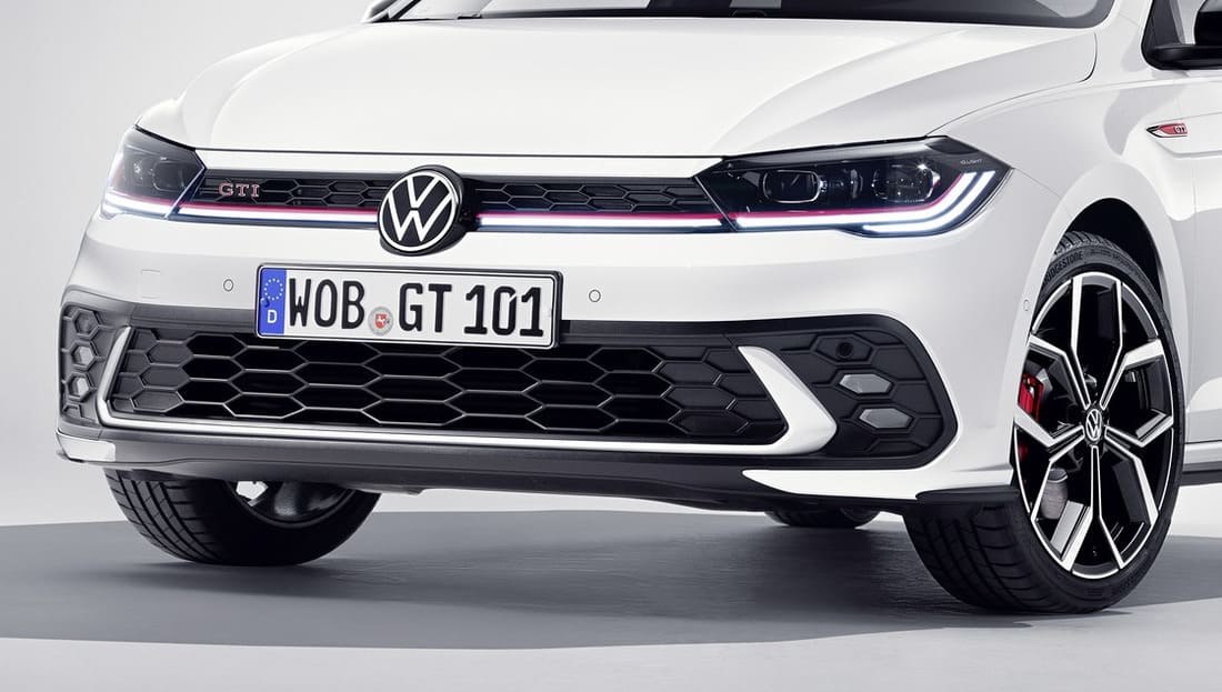 фары, решетка, бампер Volkswagen Polo GTI 2022