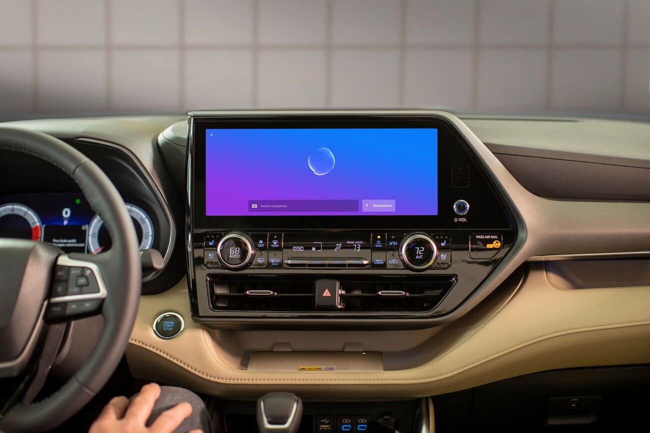 мультимедийная система Toyota Highlander 2023
