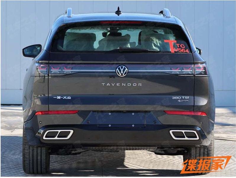 Новый Volkswagen Tavendor 2023 задние фонари