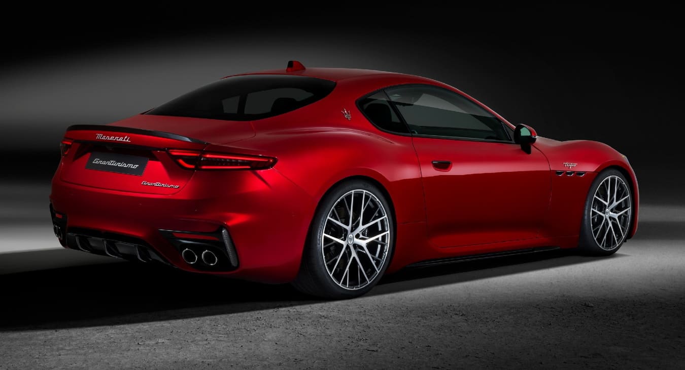 цена Maserati GranTurismo 2023-2024