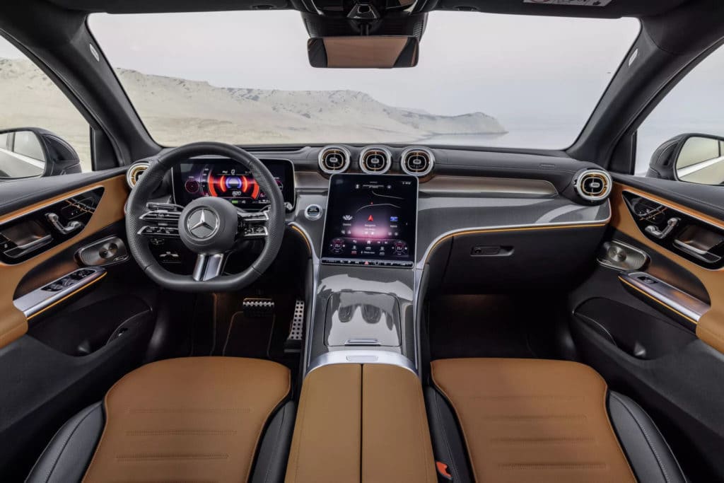 салон Mercedes GLC Coupe 2024