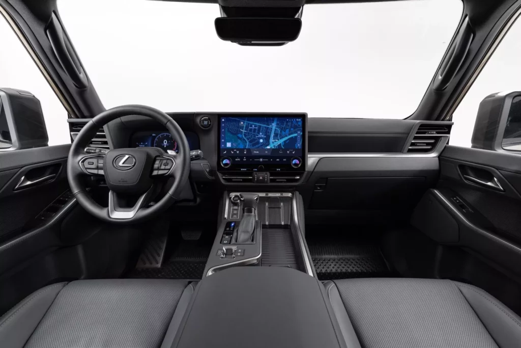 салон новый Lexus GX 2024 — 2025