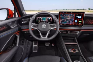Volkswagen Tiguan 2024 - 2025 интерьер