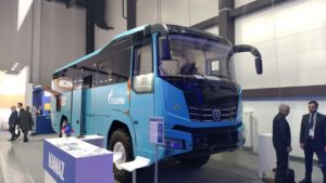 новый вахтовый автобус КамАЗ-62501