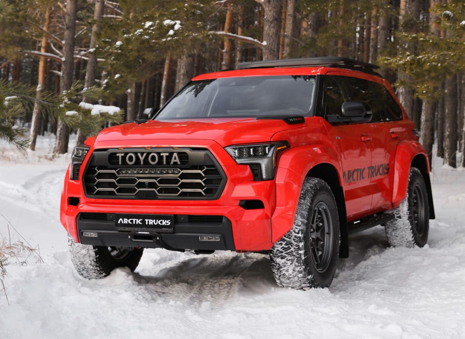  Toyota Sequoia 2024    Arctic Trucks       